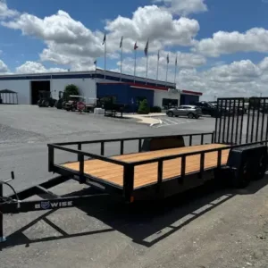 BWise 7 x 20 Low Profile Equipment Trailer Landscape Ramp
