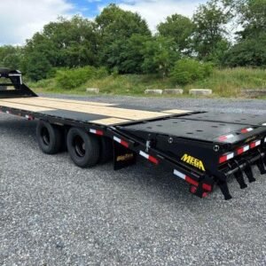 Big Tex 8.5 x 30 Gooseneck Deckover Equipment Trailer Mega Ramps