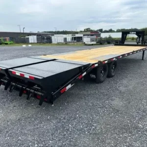 CAM Superline 8 x 30 Gooseneck Deckover Equipment Trailer