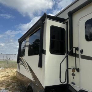 2019 Jayco North Point 377RLBH, 16750 lbs GVWR