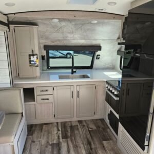 2024 Crossroads Sunset Trail Super Lite SS269FK