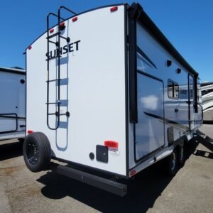 2024 Crossroads Sunset Trail Super Lite SS222RB (PET-RVC-0085)