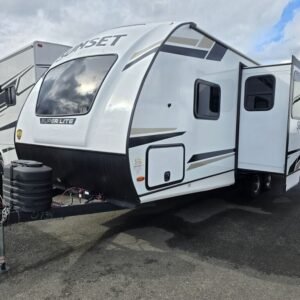 2024 Crossroads Sunset Trail Super Lite SS222RB (PET-RVC-0088)