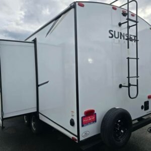 2024 Crossroads Sunset Trail Super Lite SS222RB (PET-RVC-0088)