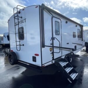 2024 Crossroads Sunset Trail Super Lite SS212RB