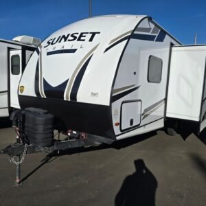 2024 Crossroads Sunset Trail Super Lite SS212RB (PET-RVC-0090)