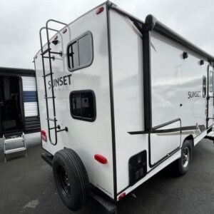 2024 Crossroads Sunset Trail Super Lite SS188BH