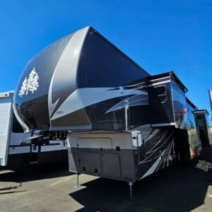 2024 Crossroads Redwood RW4150RD