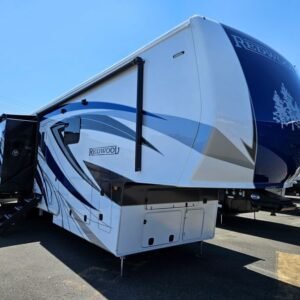 2024 Crossroads Redwood RW4001LK