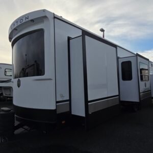 2025 Crossroads Hampton HP388FKL